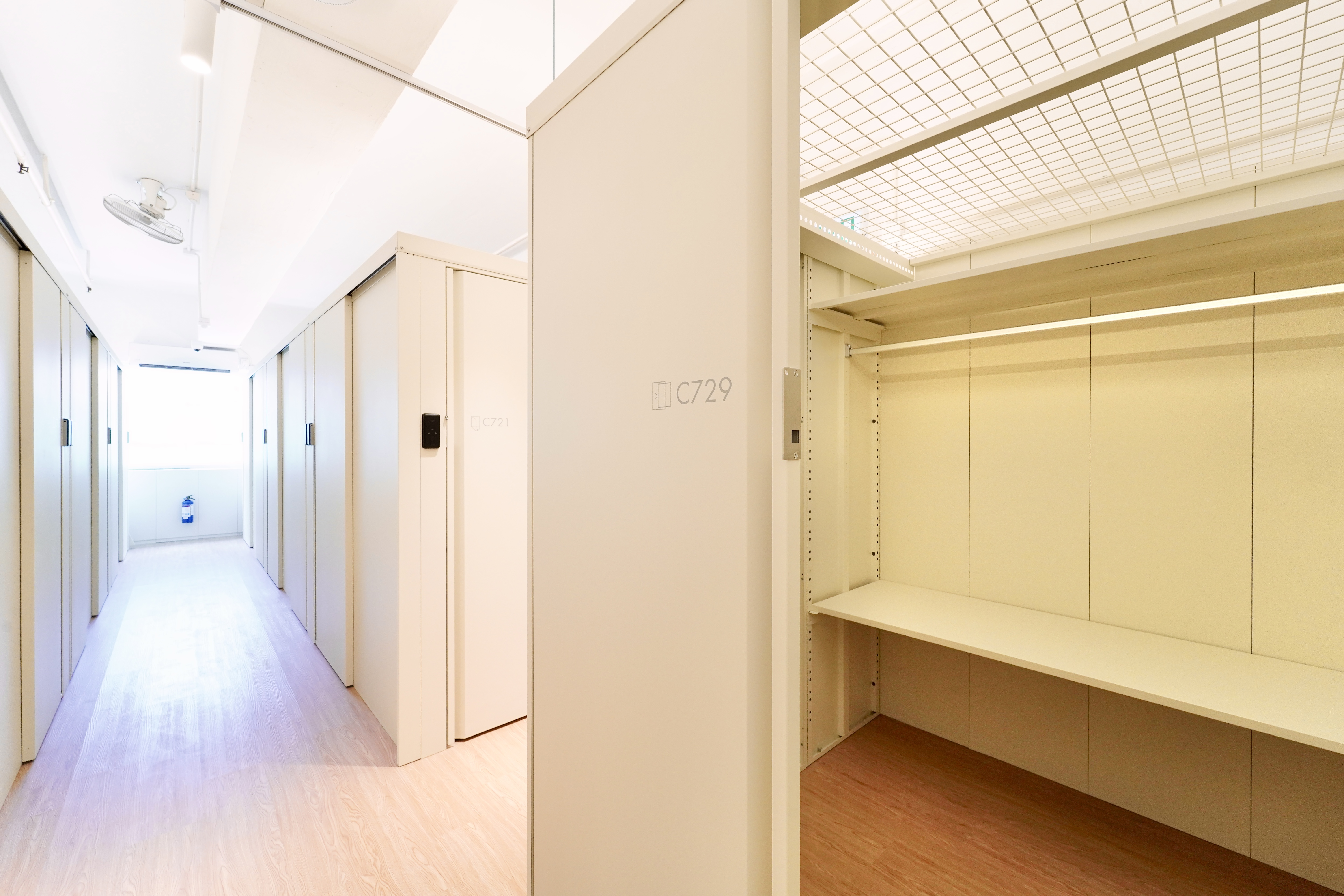 北角迷你倉倉門 北角迷你倉倉門