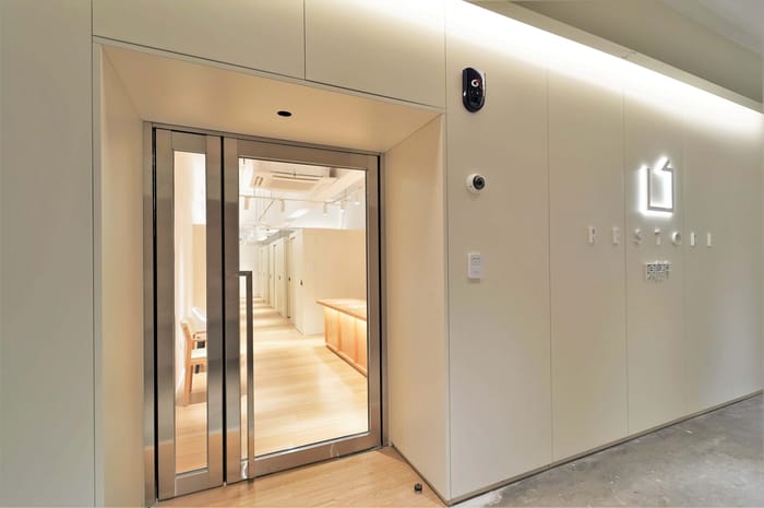 Wong Chuk Hang Branch main door Wong Chuk Hang Branch main door